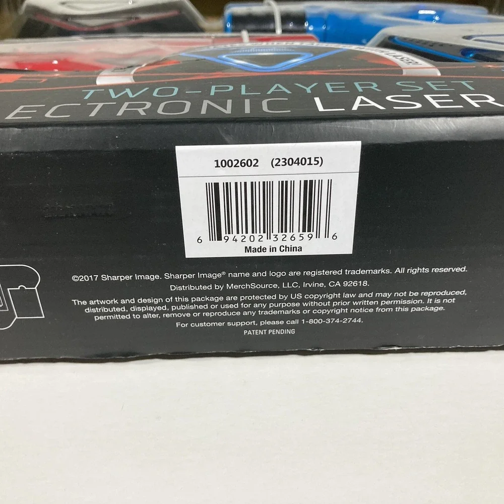 Sharper Image 2-Player Electronic Laser Tag Infrared Technology Lights Sound NIB